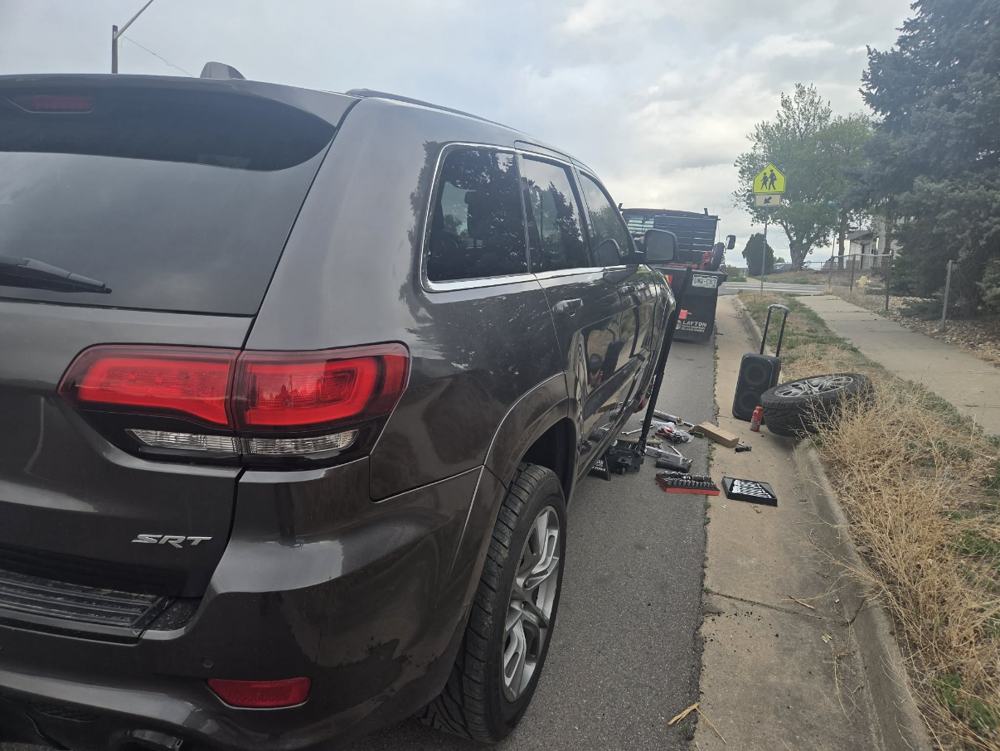 Jeep Grand Cherokee SRT service and recovery